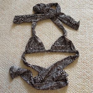 Acacia tie top in snake size petite (xs)
